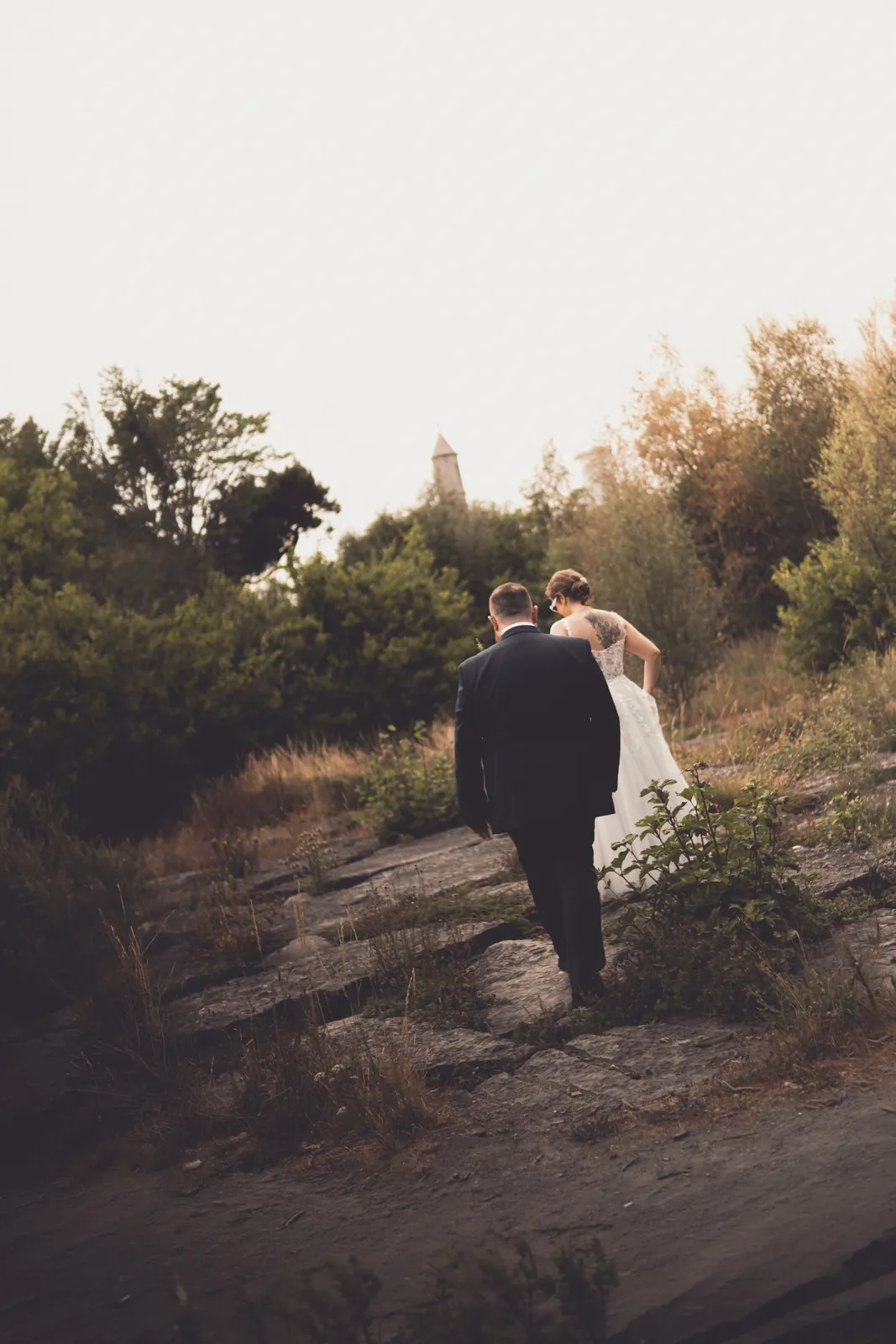 Juliana & Aaron — frame 10, photography by Anna Mello Studios